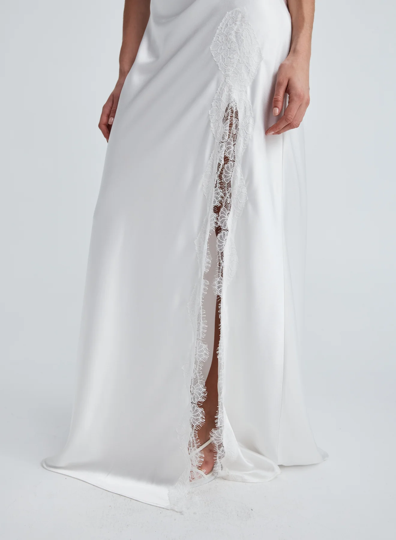 MARTHA DRESS (IVORY) - Image 5