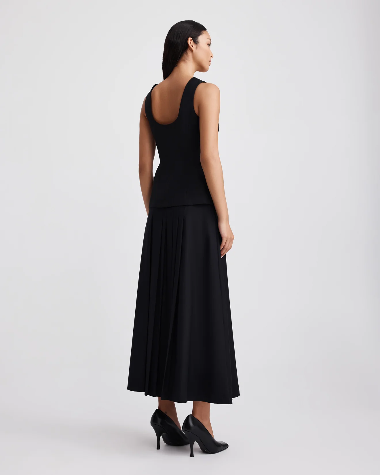 SABLE SKIRT (ONYX) - Image 9